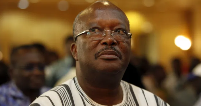 burkina-faso-le-president-roch-kabore-s-incline-devant-la-memoire-des-disparus