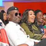 apres-son-exploit-au-sofitel-hotel-ivoire-molare-deroule-le-tapis-rouge-a-digbeu-cravate-au-palais