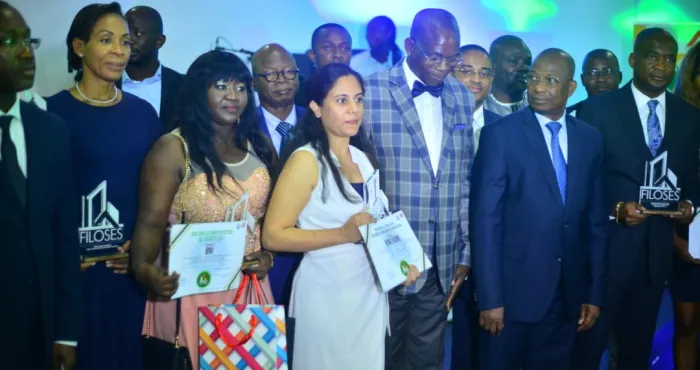3e-edition-du-filoses-king-ivoire-rafle-le-prix-de-la-meilleure-entreprise-de-materiaux-de-construction