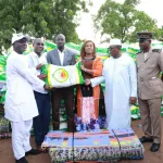 en-visite-dans-le-tchologo-myss-belmonde-dogo-exprime-la-compassion-du-gouvernement-aux-populations-de-kafolo-et-de-tehini