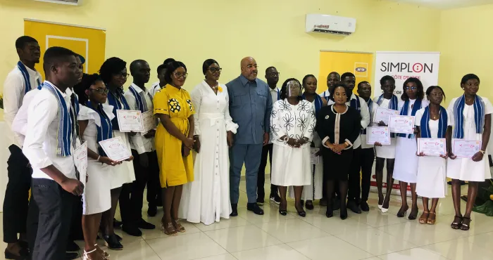 cote-d-ivoire-remise-des-certificats-de-formation-a-24-jeunes-par-mtn-academy