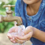 route-de-dabou-les-populations-de-songon-bimbresso-privees-d-eau-depuis-pres-d-une-semaine