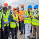 grand-marche-de-bouake-le-premier-ministre-patrick-achi-s-impregne-de-l-avancement-des-travaux