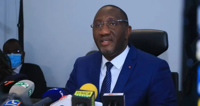 cote-d-ivoire-le-ministre-du-commerce-se-prononce-sur-la-cherte-de-la-vie