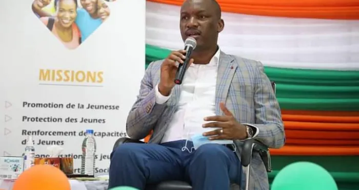 issia-mamadou-toure-annonce-un-financement-de-projets-a-hauteur-de-90-millions-de-francs-cfa-pour-200-jeunes