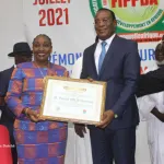 cote-d-ivoire-distinction-affi-n-guessan-eleve-au-rang-d-ambassadeur-de-la-paix-a-yamoussoukro