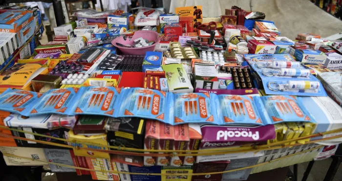 beoumi-pres-d-une-tonne-de-faux-medicaments-saisie
