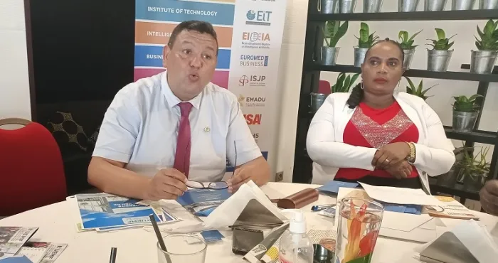 salon-des-inscriptions-le-message-de-chakib-monsif-uemf-aux-bacheliers-et-etudiants