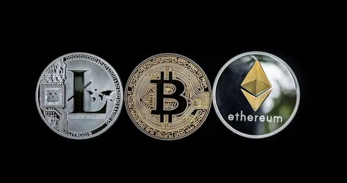 cryptomonnaies-le-pirate-rend-une-partie-de-son-butin-record