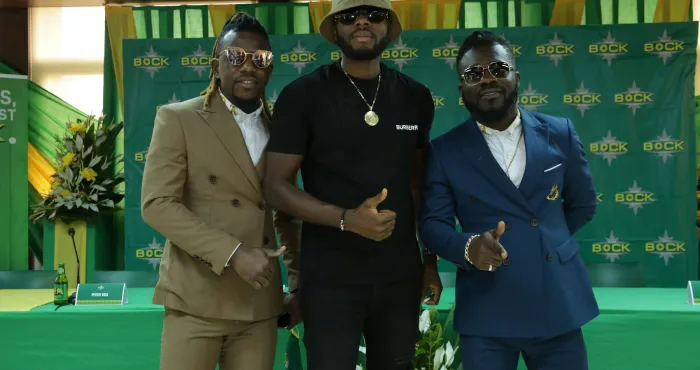 kerozen-dj-et-la-team-vda-nouvelles-egeries-de-la-bock