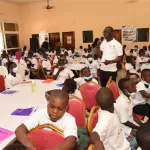 travail-des-enfants-mme-dominique-ouattara-premiere-dame-envoie-des-experts-sensibiliser-les-populations-de-guitry