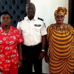 une-bacheliere-de-l-empt-souhaite-devenir-procureur-militaire-et-se-rend-chez-ange-kessi-avec-sa-mere
