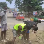 yopougon-l-association-niangon-ma-fierte-demarre-ses-activites-par-des-actions-de-salubrite