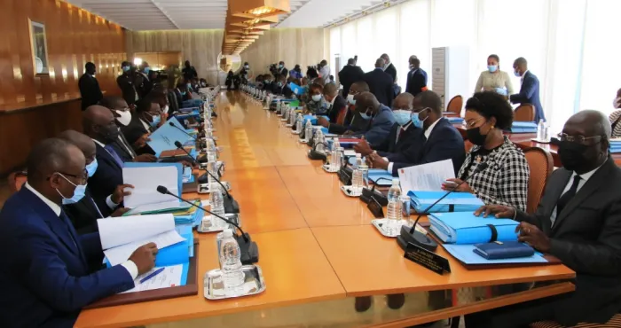 cote-d-ivoire-reprise-du-conseil-des-ministres-marquant-la-fin-des-vacances-gouvernementales