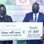 prix-pierre-castel-les-laureats-de-la-4e-edition-ont-receptionne-leurs-cheques