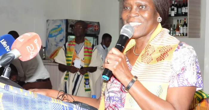 cote-d-ivoire-simone-gbagbo-marraine-d-un-mouvement-de-la-societe-civile