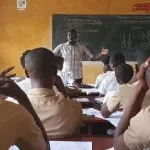 sinematiali-des-enseignants-vacataires-demandent-le-versement-de-six-mois-de-salaires