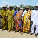 mpouto-la-categorie-blessoue-agban-a-fait-sa-sortie-de-maturite-en-presence-du-parrain-adobi-ake