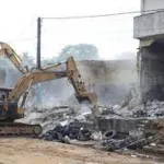 yopougon-quartier-bolikro-plusieurs-habitations-et-magasins-demolis