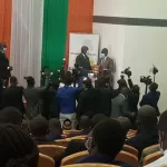 cote-d-ivoire-les-institutions-de-la-republique-detaillees-dans-un-manuel