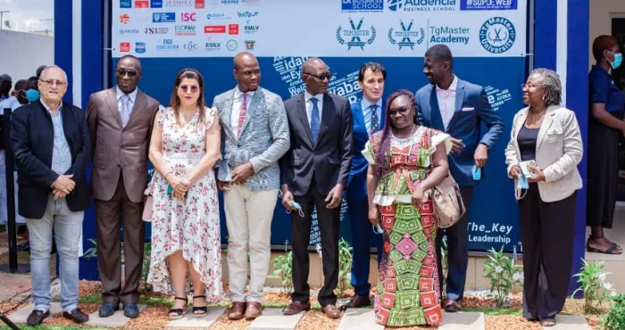cote-d-ivoire-une-universite-ouvre-ses-portes-aux-etudiants-avec-une-opportunite-de-double-diplome