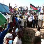 soudan-accusant-l-armee-des-milliers-de-manifestants-reclament-un-pouvoir-civil