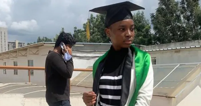 cote-d-ivoire-a-21-ans-n-cho-logbochi-nicole-djama-decroche-son-diplome-de-pharmacie-en-inde