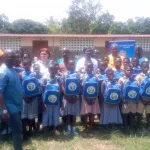 tiebissou-la-premiere-dame-vole-au-secours-des-parents-d-eleves-desherites