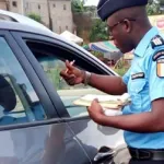 autoroute-abidjan-bassam-un-vehicule-trimballe-un-policier-et-prend-la-fuite-en-direction-de-grand-bassam