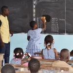 enseignement-un-sacerdoce-mais-un-minimum-de-confort-et-de-securite-pour-les-instituteurs-dans-les-villages