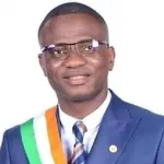 coaching-gagnant-de-bacongo-l-honorable-kader-abdramane-ouattara-bientot-prime-a-dubai-pour-son-leadership-et-son-engagement-aupres-des-populations