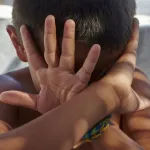 maltraitance-infantile-un-mineur-tabasse-a-sang-pour-avoir-vomi-sur-le-lit