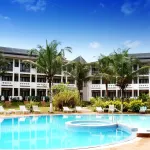 5-ans-apres-l-attentat-de-grand-bassam-ce-qui-se-passe-a-la-station-balneaire-ivoirienne-la-vie-reprend-a-l-hotel-etoile-du-sud