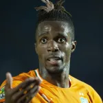 football-toute-la-lumiere-dans-l-affaire-qui-oppose-l-entraineur-patrice-beaumelle-a-wilfried-zaha
