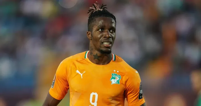 football-wilfried-zaha-parle-de-son-avenir-avec-les-elephants