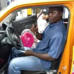 cote-d-ivoire-loukmana-konda-remporte-le-concours-un-chauffeur-une-voiture