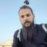 showbiz-je-n-ai-jamais-fait-3-jours-sur-l-eau-dixit-badro-escobar