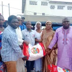 journee-de-la-paix-ceremonie-de-remise-de-dons-de-vivres-a-la-population-de-yopougon-mamie-faitai