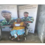cote-d-ivoire-la-fondation-general-mathias-doue-vole-au-secours-d-une-femme-de-72-ans-victime-d-un-avc