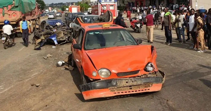 accident-de-la-circulation-a-la-riviera-2-un-carambolage-de-11-vehicules-fait-8-victimes-dont-3-cas-graves