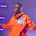 fete-de-noel-molare-offre-dadju-aux-abidjanais