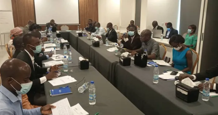 bonne-gouvernance-la-societe-civile-se-dote-d-une-grille-de-criteres-d-evaluation