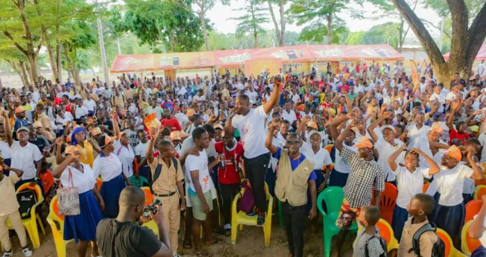 1500-lyceens-de-bouafle-participent-a-jeunesse-responsable-de-solibra