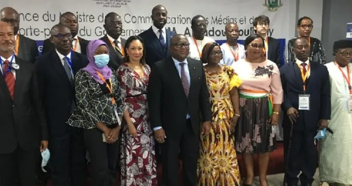 communication-ouverture-a-abidjan-d-un-colloque-international-sur-l-aide-publique-aux-medias