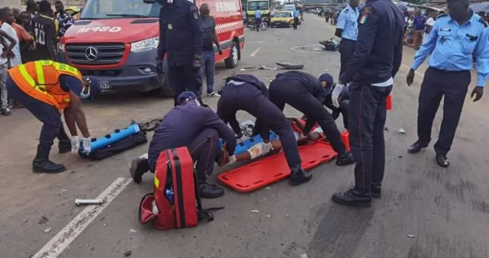 accident-a-abobo-trois-personnes-sur-une-moto-renversees-par-un-vehicule