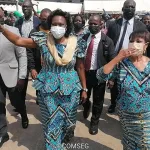 cote-d-ivoire-les-anciennes-premieres-dames-simone-gbagbo-et-henriette-bedie-apercues-a-adjame-ce-qu-elles-ont-fait