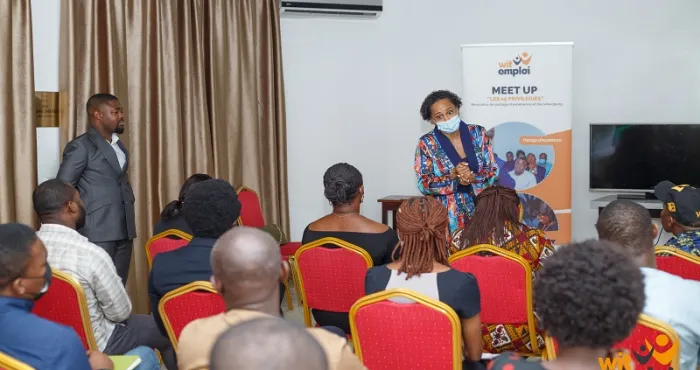 entrepreneuriat-les-jeunes-a-la-rencontre-des-modeles-de-reussite