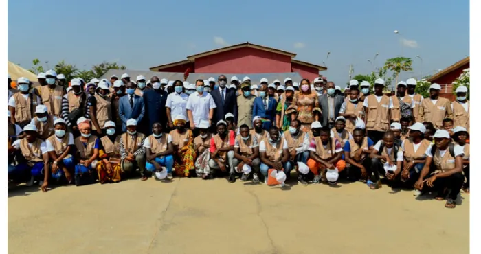 conduite-des-actions-communautaires-dans-les-regions-du-tchologo-boukani-et-de-la-bagoue-300-volontaires-mis-en-mission