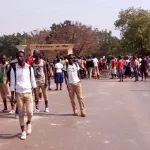 conges-anticipes-les-eleves-fauteurs-de-troubles-bientot-exclus-de-l-ecole-les-explications-du-porte-parole-du-gouvernement