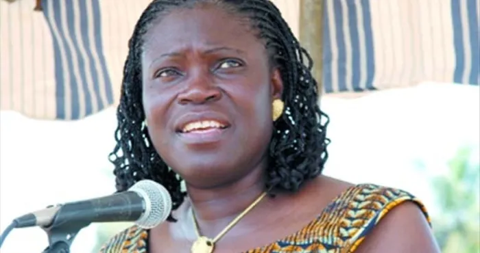 la-colere-de-simone-gbagbo-et-du-procureur-adou-richard-reaction-des-leaders-politiques-sur-le-dialogue-politique-des-ministres-en-restriction